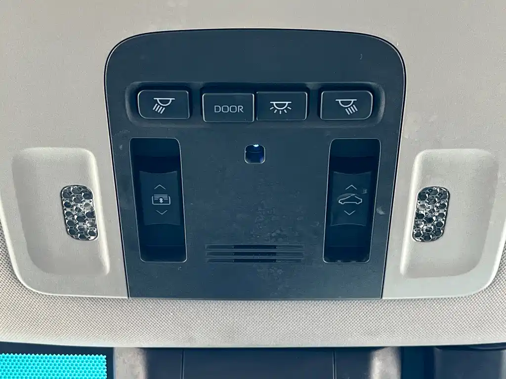Toyota Toyota Camry 2019 2.5G Luxury Edition China V 2020 - thumbnail 27