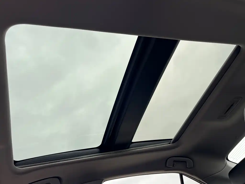 Toyota Toyota Camry 2019 2.5G Luxury Edition China V 2020 - thumbnail 28