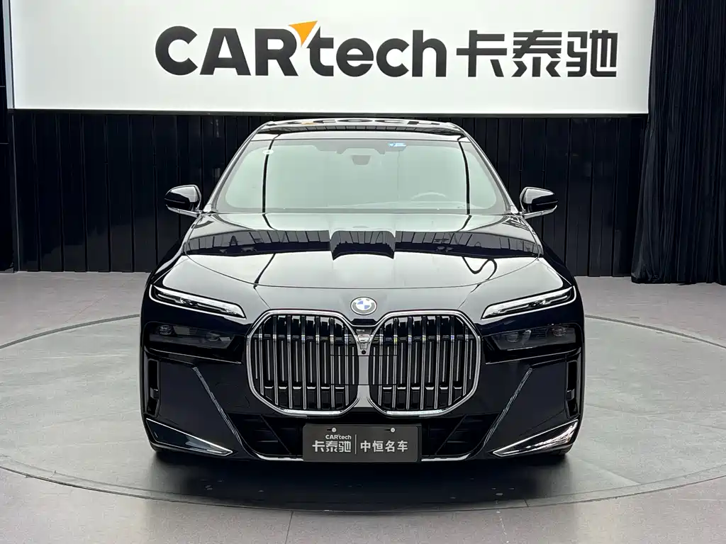 BMW BMW 7 Series 2023 740Li M Sport Package Premium Model 2024 - thumbnail 2