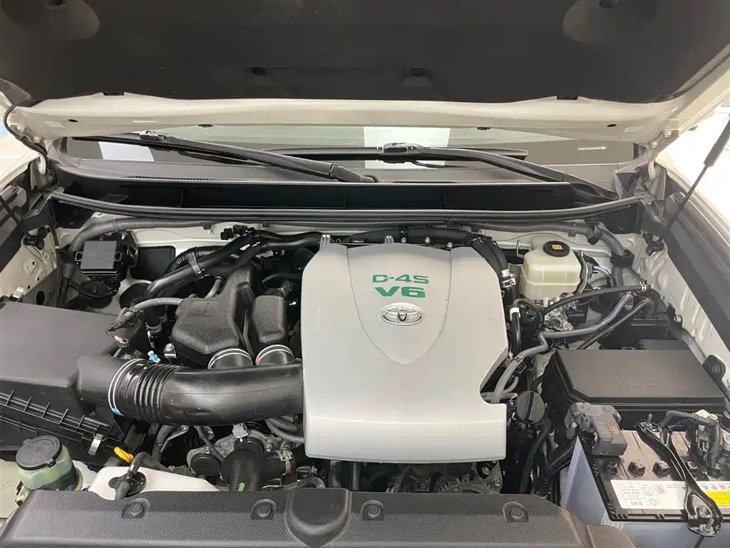 Toyota Toyota Prado 2019 3.5L Automatic TX-L Premium with Rear-Mounted Spare Tire 2019 - thumbnail 27