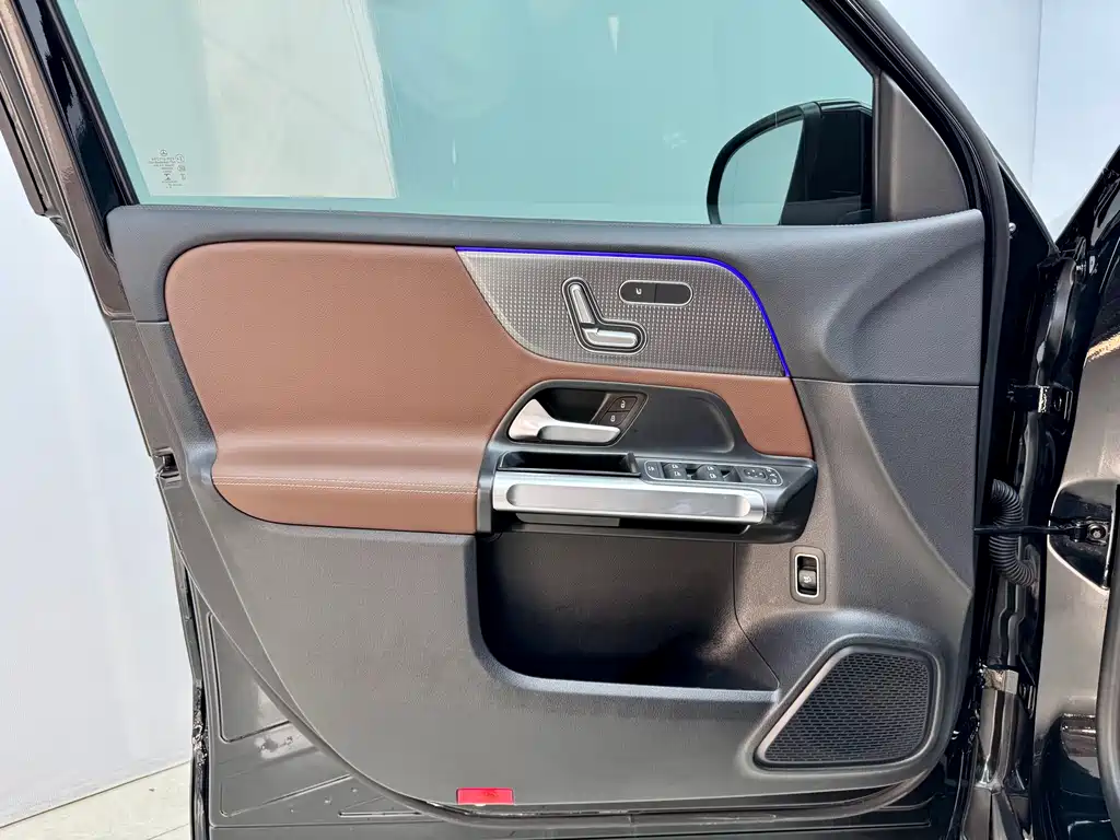 Mercedes-Benz Mercedes-Benz GLB 2023 GLB 220 Style 2023 - thumbnail 8