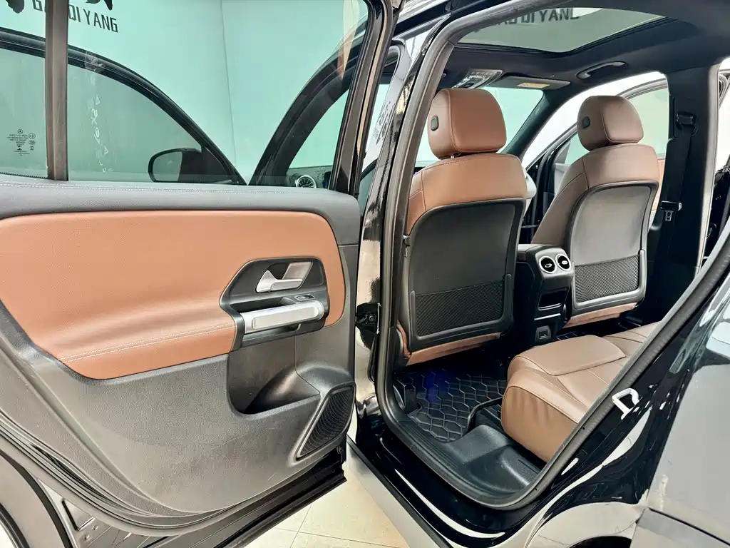 Mercedes-Benz Mercedes-Benz GLB 2023 GLB 220 Style 2023 - thumbnail 11