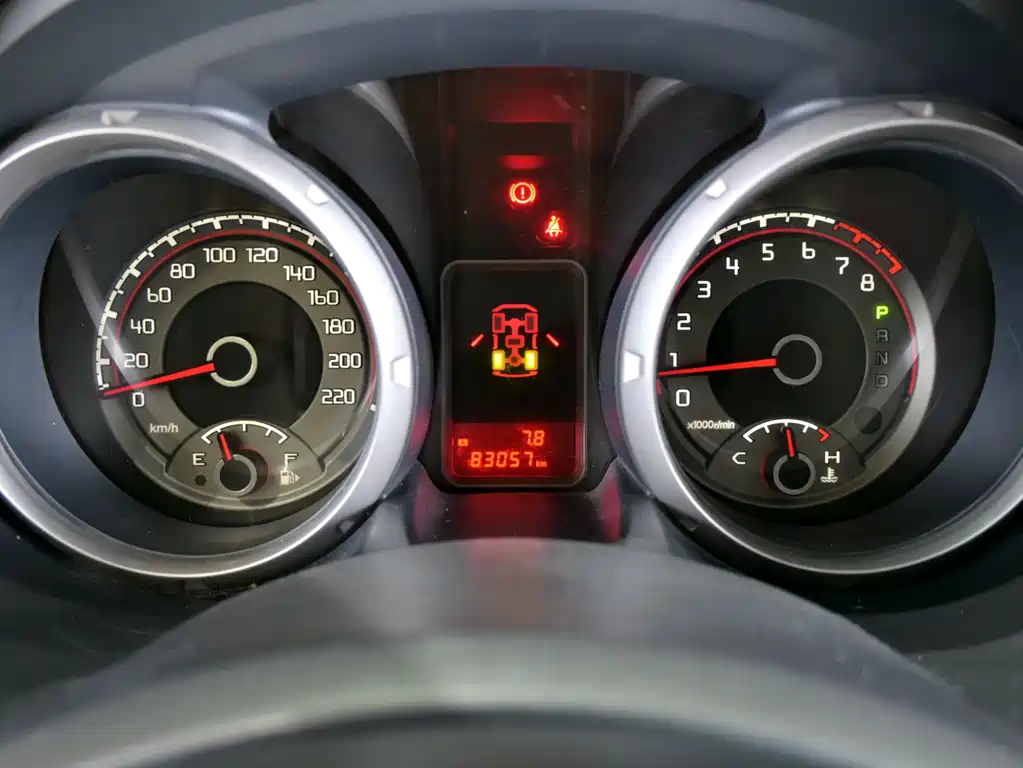 Mitsubishi Pajero (Import) V97 2019 Model 3.8L Middle East Version 2019 - thumbnail 16