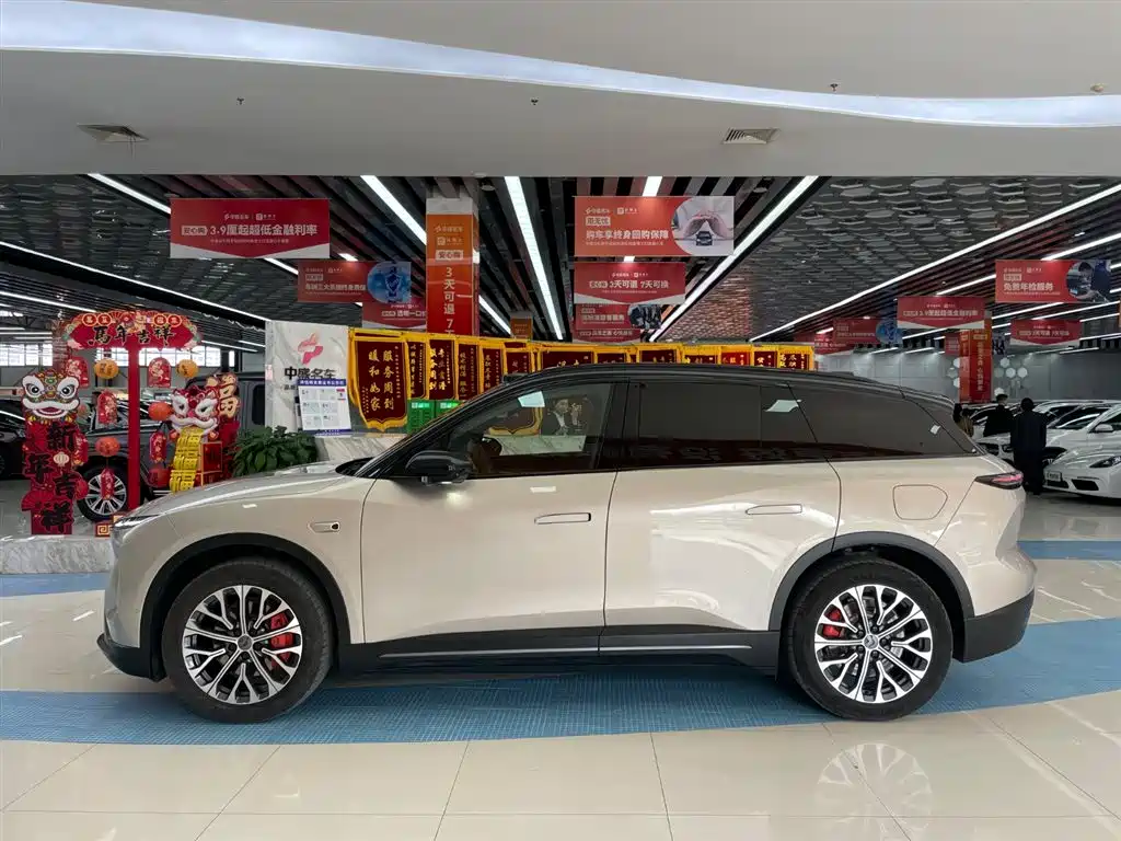 NIO NIO ES6 2023 75kWh 2023 - thumbnail 4
