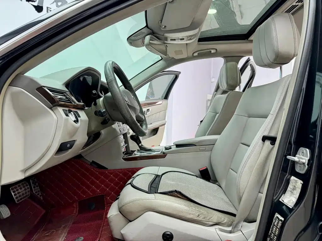 Mercedes-Benz Mercedes-Benz E-Class 2011 E 200 L CGI Elegant 2011 - thumbnail 5