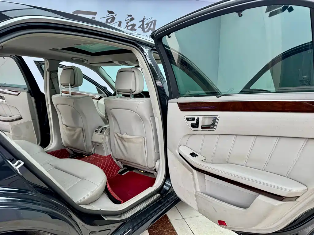 Mercedes-Benz Mercedes-Benz E-Class 2011 E 200 L CGI Elegant 2011 - thumbnail 11