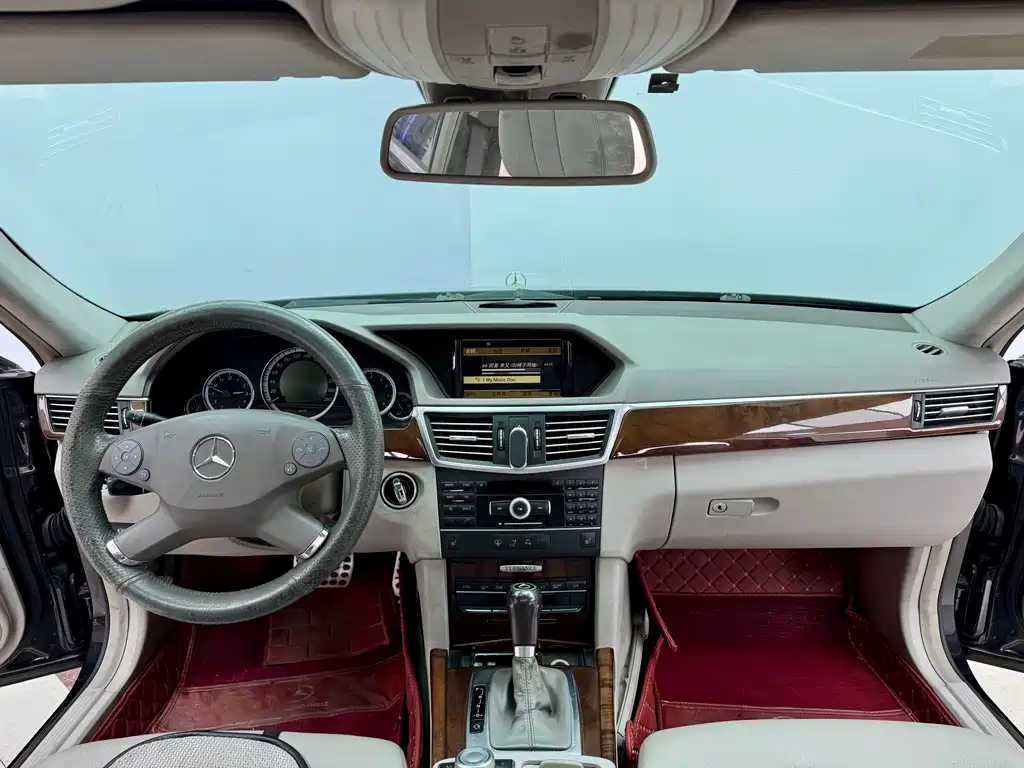 Mercedes-Benz Mercedes-Benz E-Class 2011 E 200 L CGI Elegant 2011 - thumbnail 18