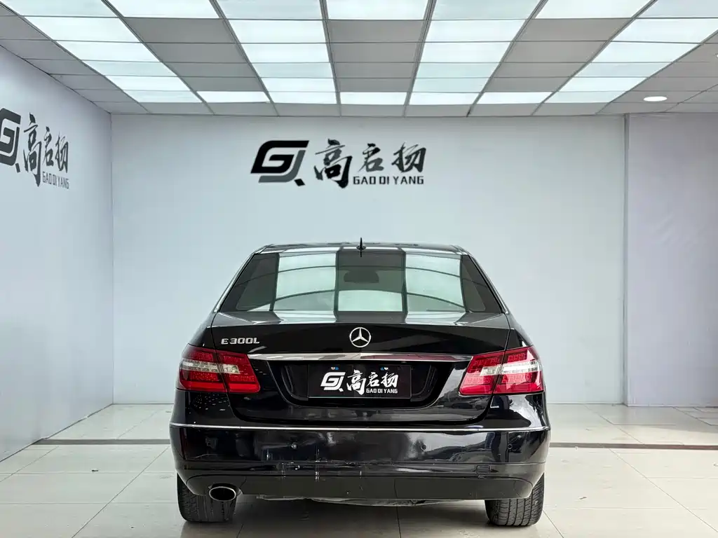 Mercedes-Benz Mercedes-Benz E-Class 2011 E 200 L CGI Elegant 2011 - thumbnail 25