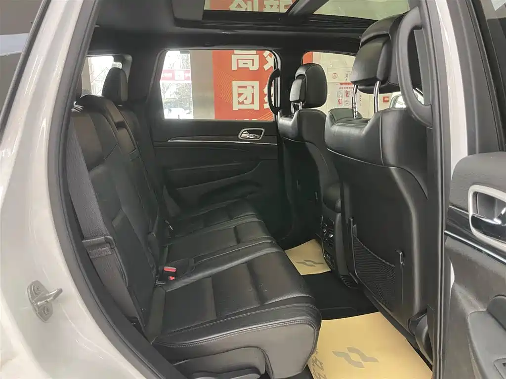 Jeep Jeep Grand Cherokee Limited Navigation 2020 3.0L 2021 - thumbnail 17