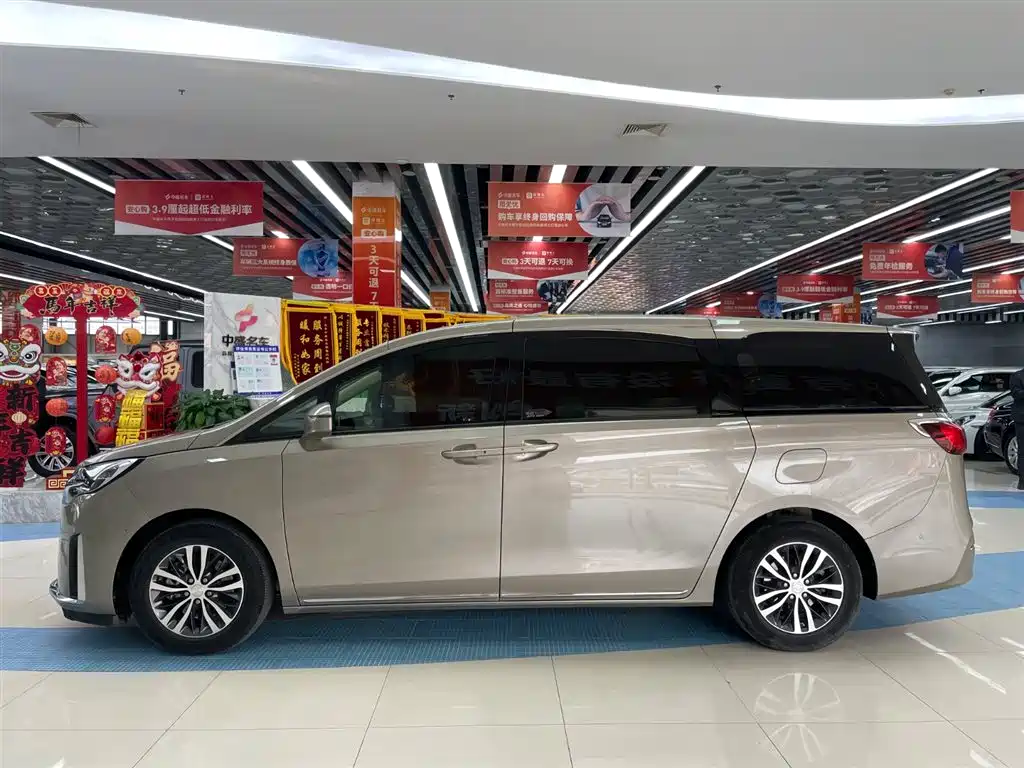 Buick Buick GL8 2023 ES Landmark Luxury Edition 2024 - thumbnail 4