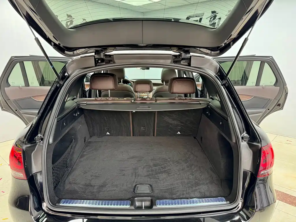 Mercedes-Benz Mercedes-Benz GLC 2021 GLC 300 L 4MATIC Sport Edition 2022 - thumbnail 24