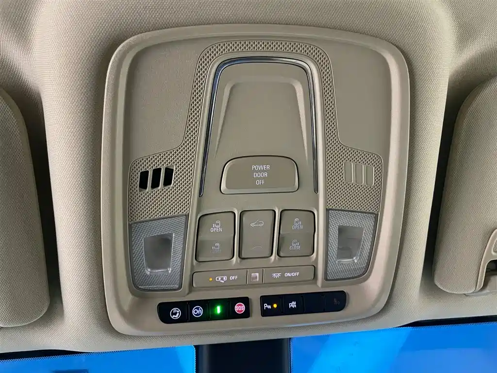Buick Buick GL8 2023 ES Landmark Luxury Edition 2024 - thumbnail 29