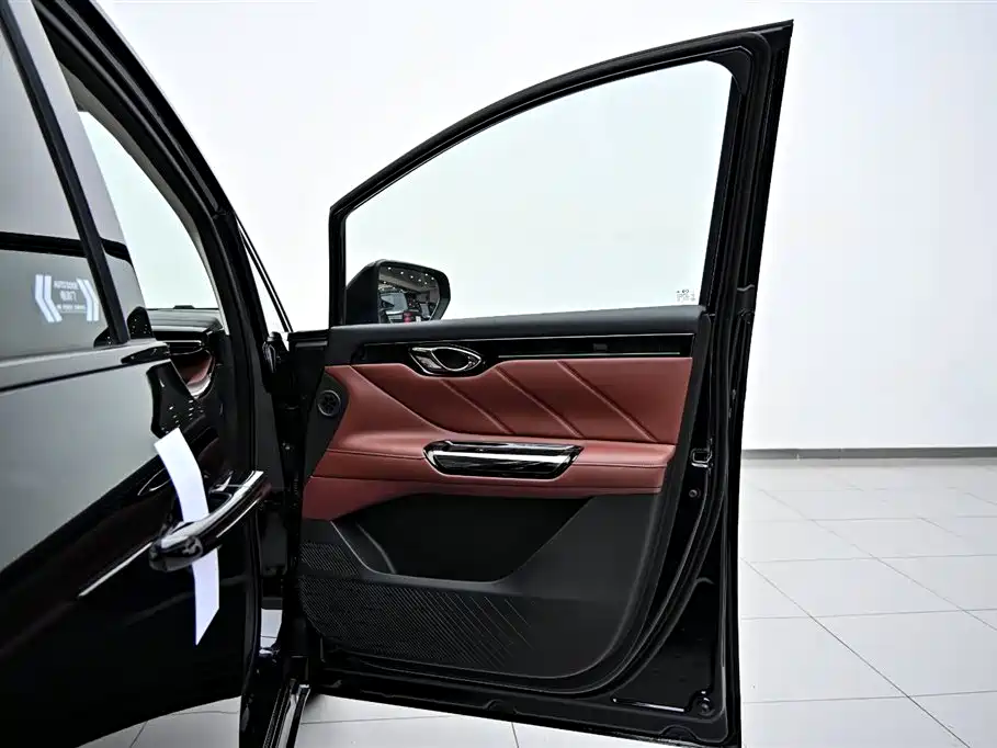 GAC Trumpchi GAC Trumpchi E8 New Energy 2024 Model 150km Dragon Soar Glory+ 2026 - thumbnail 23