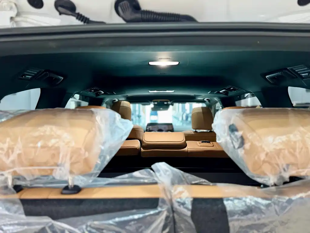 Lexus Lexus LX 2025 700h Lingjie Edition 2025 - thumbnail 15
