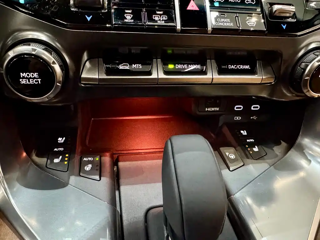 Lexus Lexus LX 2025 700h Lingjie Edition 2025 - thumbnail 21