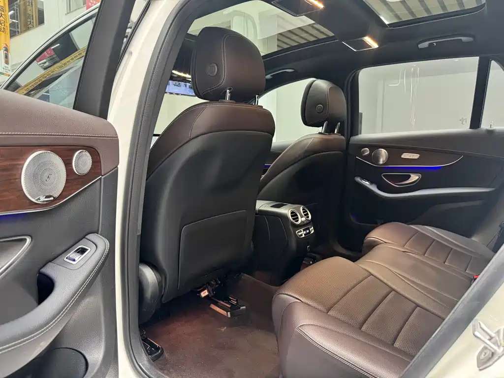 Mercedes-Benz Mercedes-Benz GLC 2021 GLC 300 L 4MATIC Sport Edition 2021 - thumbnail 14