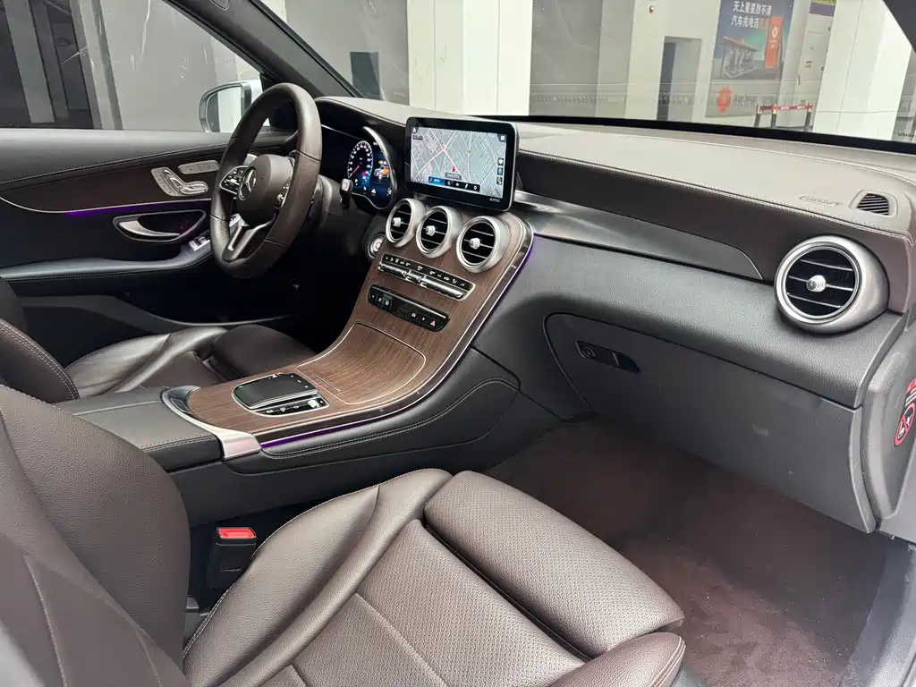 Mercedes-Benz Mercedes-Benz GLC 2021 GLC 300 L 4MATIC Sport Edition 2021 - thumbnail 21
