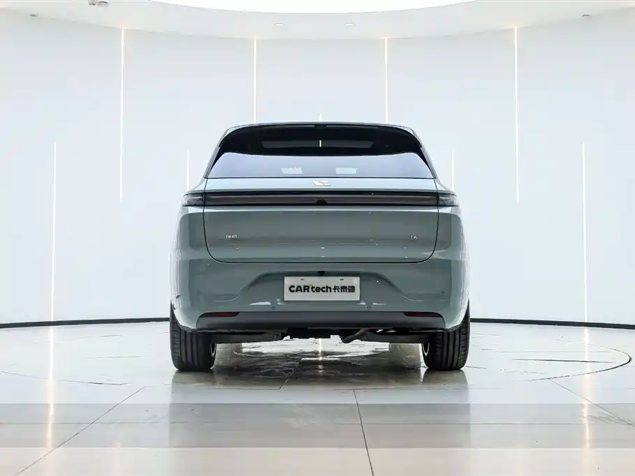 Li Auto Li L6 2025 Max Intelligent Upgrade Edition 2025 - thumbnail 2
