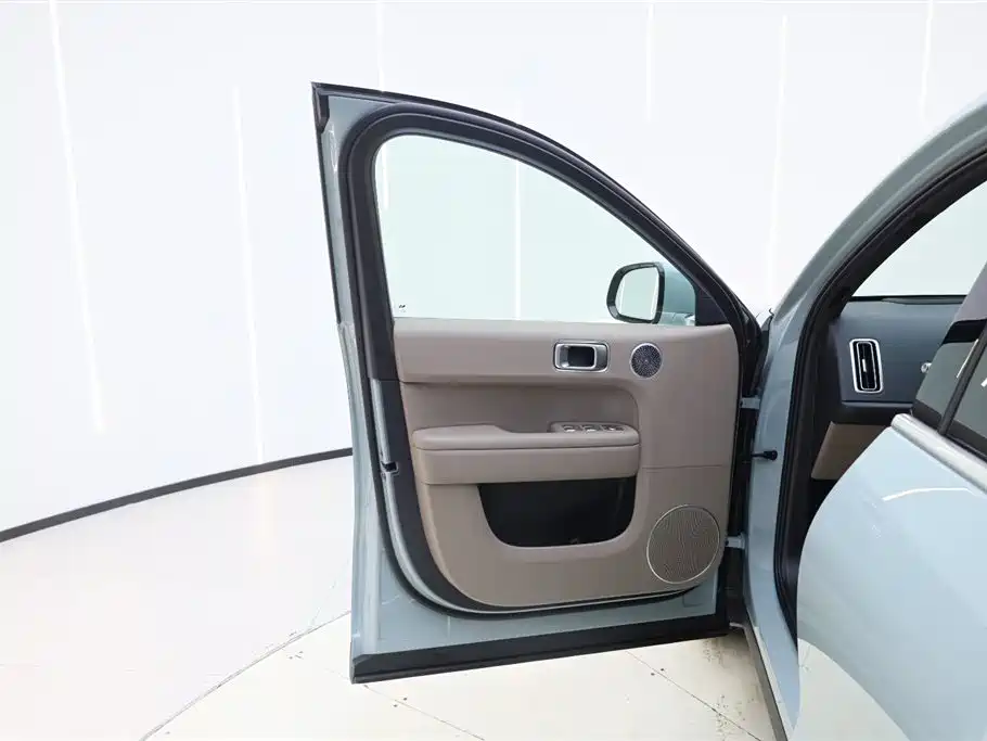 Li Auto Li L6 2025 Max Intelligent Upgrade Edition 2025 - thumbnail 19