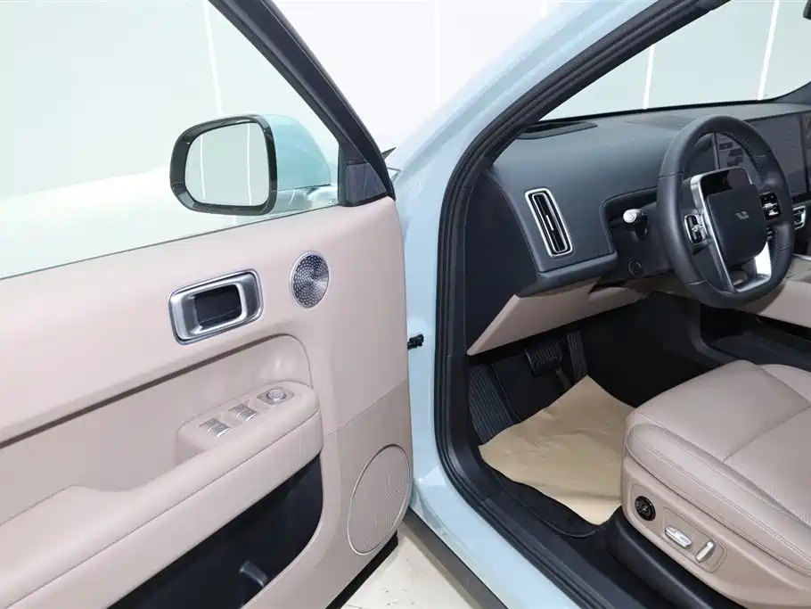 Li Auto Li L6 2025 Max Intelligent Upgrade Edition 2025 - thumbnail 22
