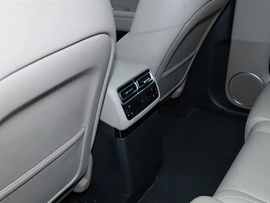 Li Auto Li L6 2025 Max Intelligent Upgrade Edition 2025 - thumbnail 25