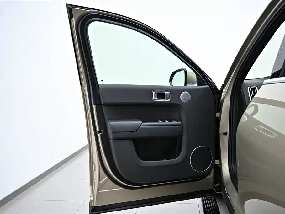 Li Auto Li L9 2024 Ultra 2025 - thumbnail 22