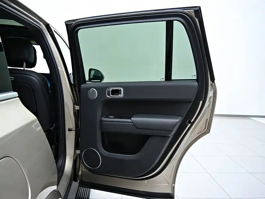Li Auto Li L9 2024 Ultra 2025 - thumbnail 24