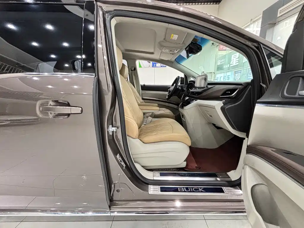 Buick Buick GL8 2023 Land Business Class Comfort Edition 2023 - thumbnail 12