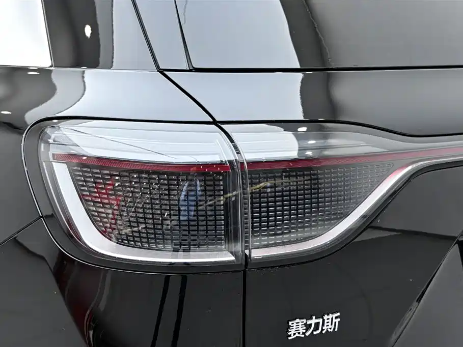 AITO M9 Aito M9 2025 Extended Range Ultra 52kWh 5-seat with 192-line LiDAR 2025 - thumbnail 10