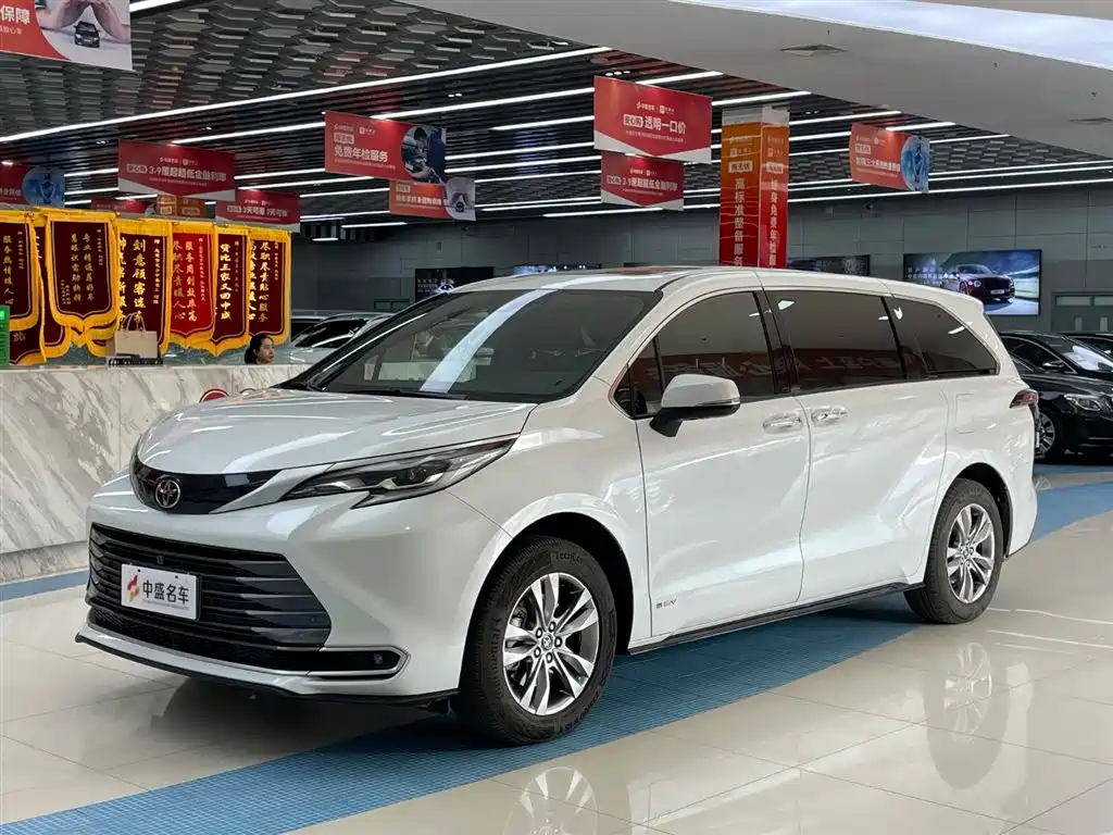 Toyota Toyota Sienna 2024 2.5L Hybrid AWD Premium Edition 2024
