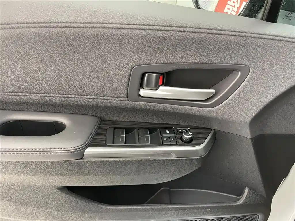 Toyota Toyota Sienna 2024 2.5L Hybrid AWD Premium Edition 2024 - thumbnail 10