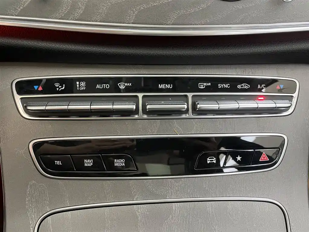 Mercedes-Benz Mercedes-Benz E-Class 2021 E 300 L Sport Luxury 2021 - thumbnail 24