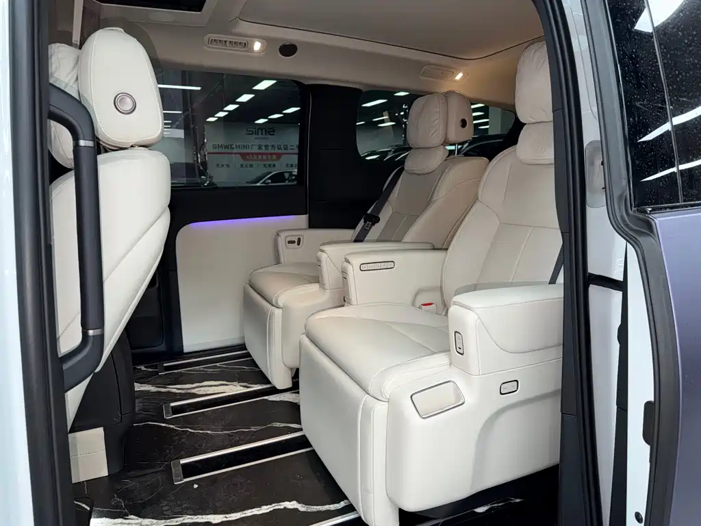 Li Auto Li Auto MEGA 2025 Home Special Edition 2025 - thumbnail 4