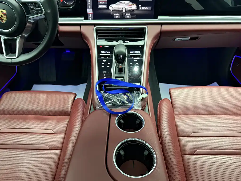 Porsche Porsche Panamera 2019 Panamera 4 Executive Long Wheelbase 2.9T 2019 - thumbnail 11