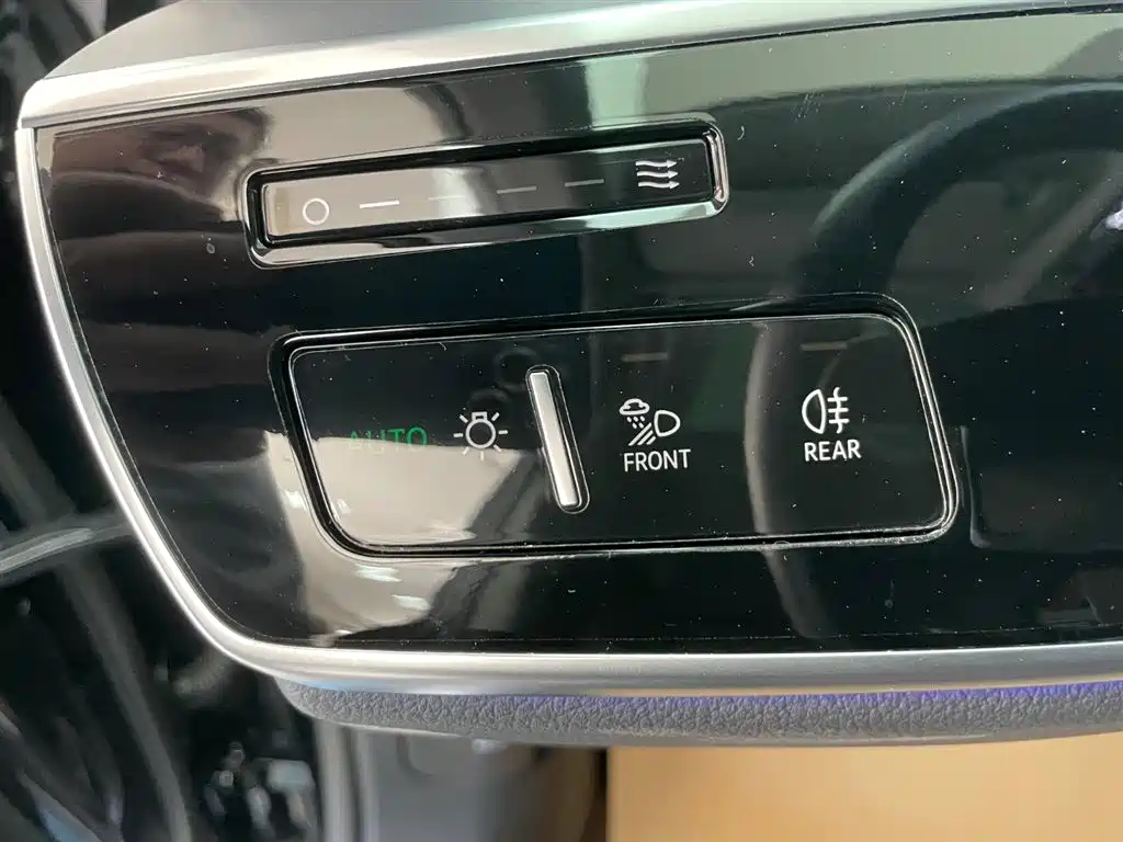 Audi Audi A8 2022 A8L 55 TFSI quattro Luxury Edition 2022 - thumbnail 23