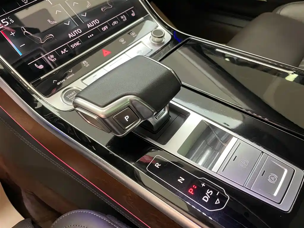Audi Audi A8 2022 A8L 55 TFSI quattro Luxury Edition 2022 - thumbnail 24