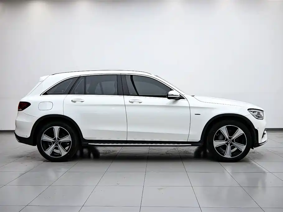 Mercedes-Benz Mercedes-Benz GLC 2022 Facelift GLC 300 L 4MATIC Dynamic Model Premium Edition 2023 - thumbnail 6