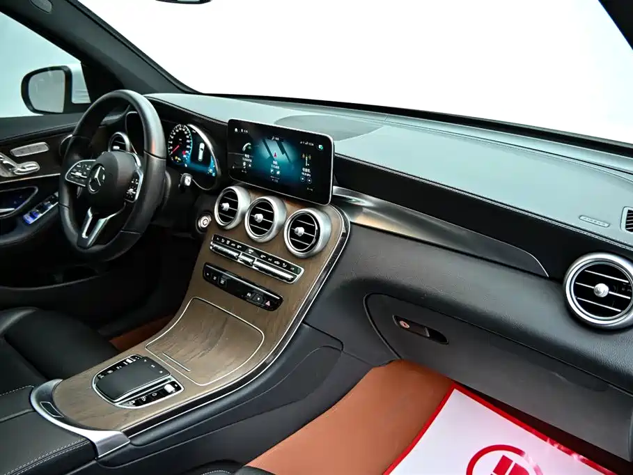 Mercedes-Benz Mercedes-Benz GLC 2022 Facelift GLC 300 L 4MATIC Dynamic Model Premium Edition 2023 - thumbnail 15