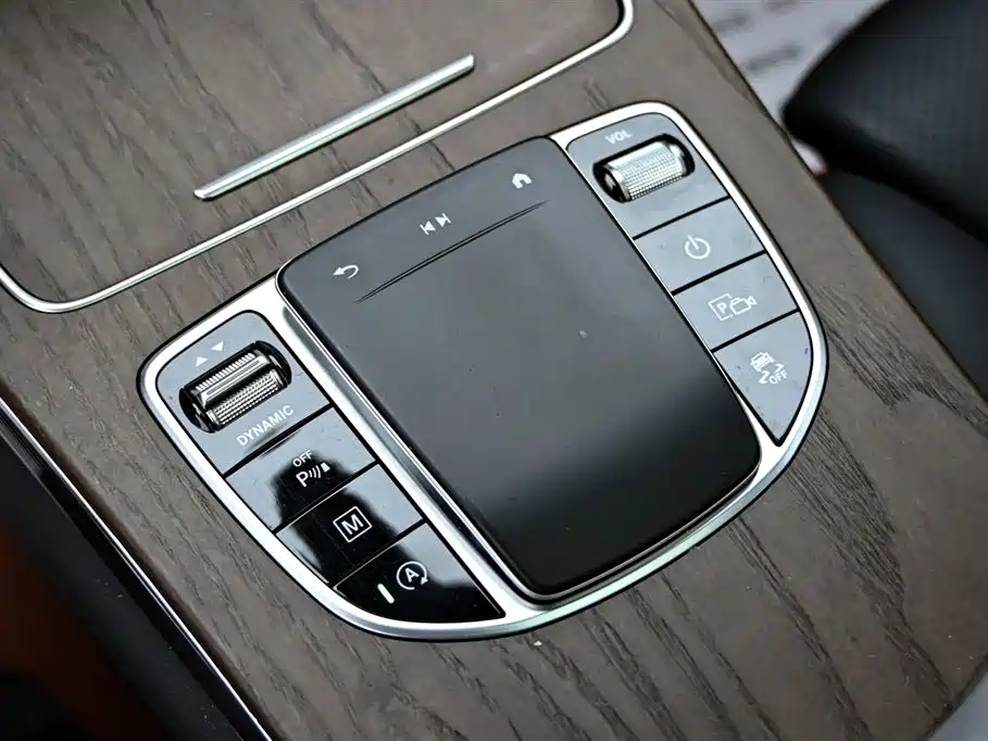 Mercedes-Benz Mercedes-Benz GLC 2022 Facelift GLC 300 L 4MATIC Dynamic Model Premium Edition 2023 - thumbnail 20