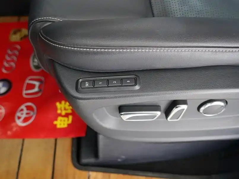GAC Trumpchi GAC Trumpchi M8 2021 Edition Leader Series 390T Supreme Version 2021 - thumbnail 12