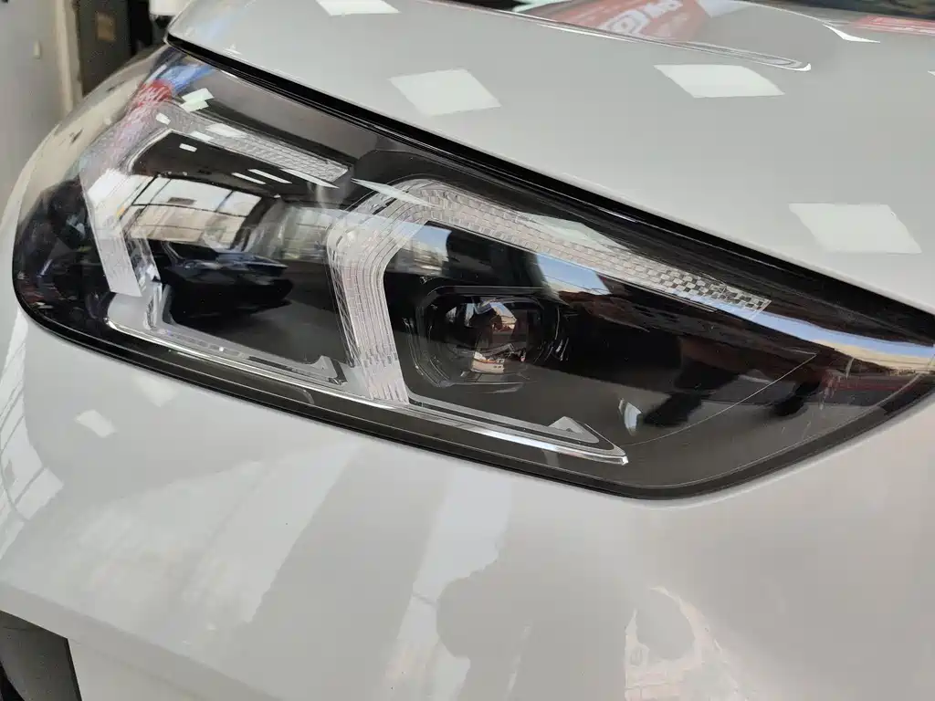 BMW BMW iX1 2025 eDrive25L M Sport Package 2025 - thumbnail 4