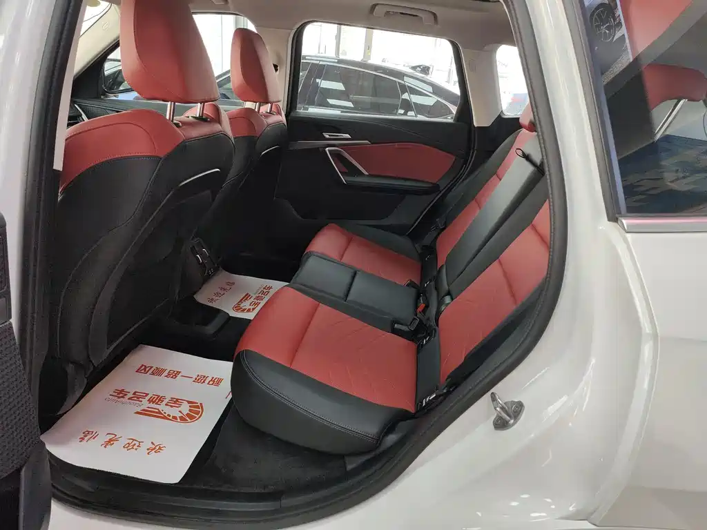 BMW BMW iX1 2025 eDrive25L M Sport Package 2025 - thumbnail 8