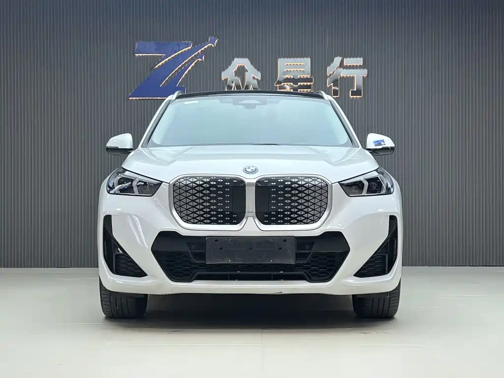 BMW BMW iX1 2023 eDrive25L M Sport Package 2024 - thumbnail 2