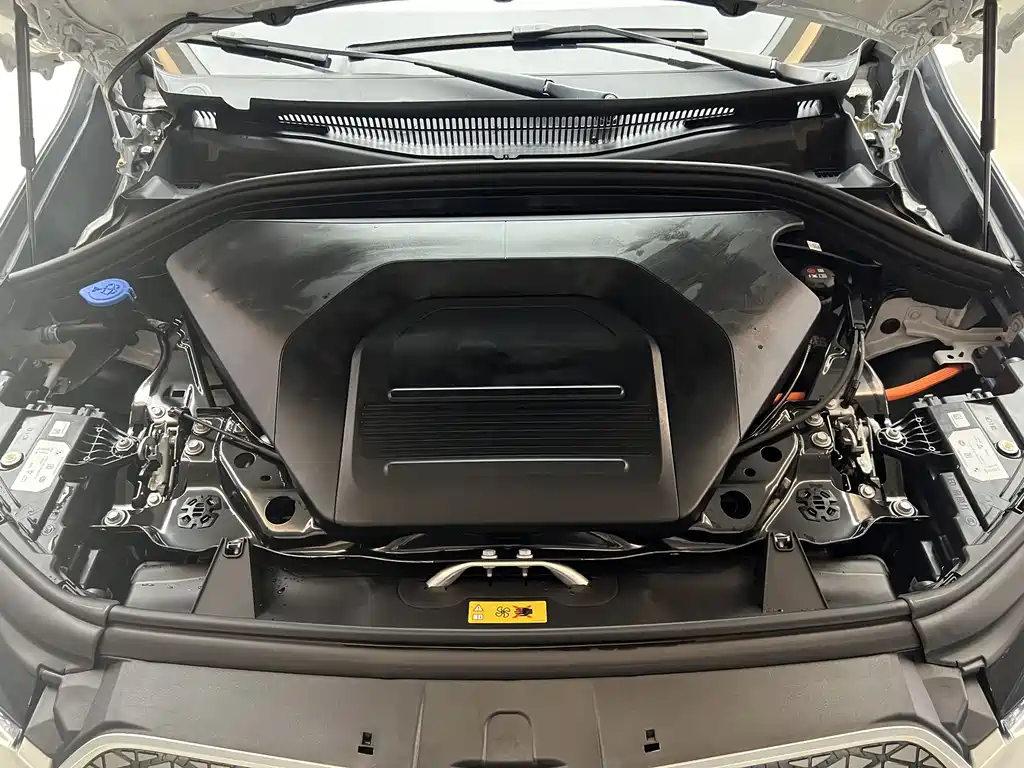 BMW BMW iX1 2023 eDrive25L M Sport Package 2024 - thumbnail 13