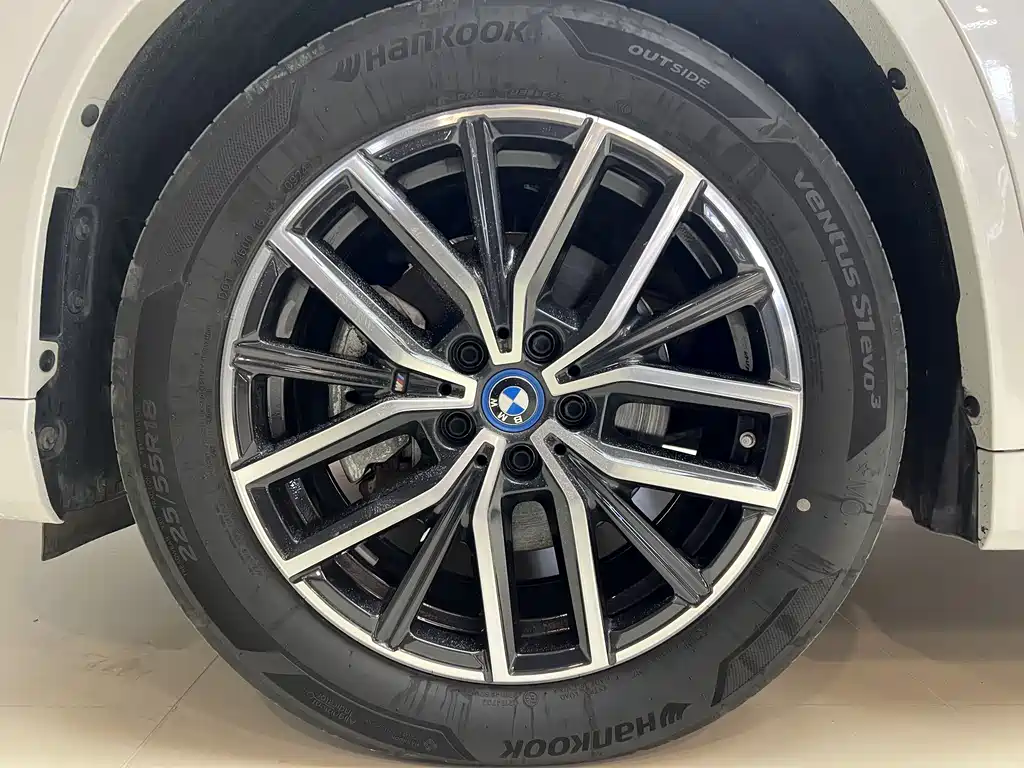 BMW BMW iX1 2023 eDrive25L M Sport Package 2024 - thumbnail 19