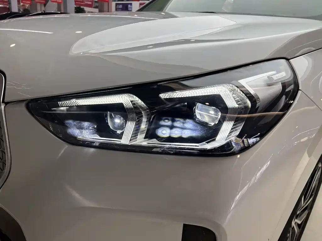 BMW BMW iX1 2023 eDrive25L M Sport Package 2024 - thumbnail 20