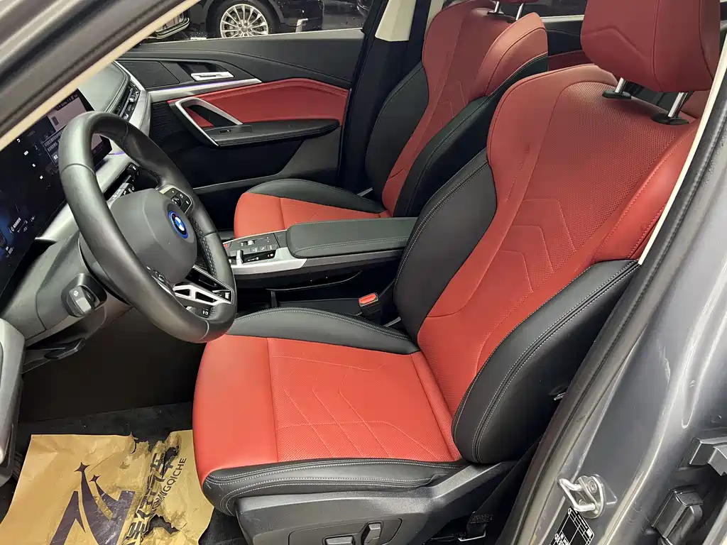 BMW BMW iX1 2023 eDrive25L M Sport Package 2024 - thumbnail 9