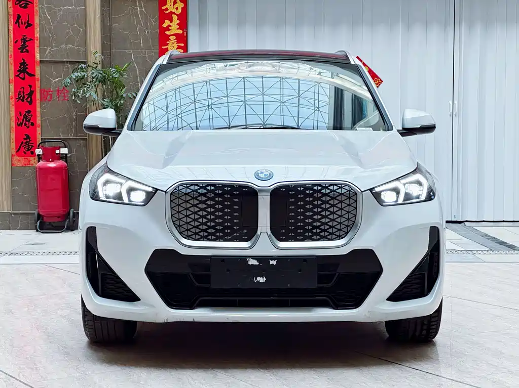 BMW BMW iX1 2023 eDrive25L M Sport Package 2024 - thumbnail 2