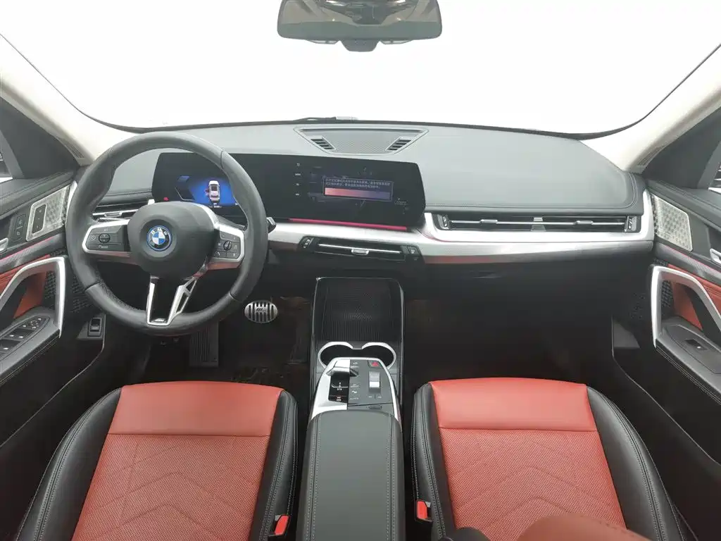 BMW BMW iX1 2023 eDrive25L M Sport Package 2024 - thumbnail 5