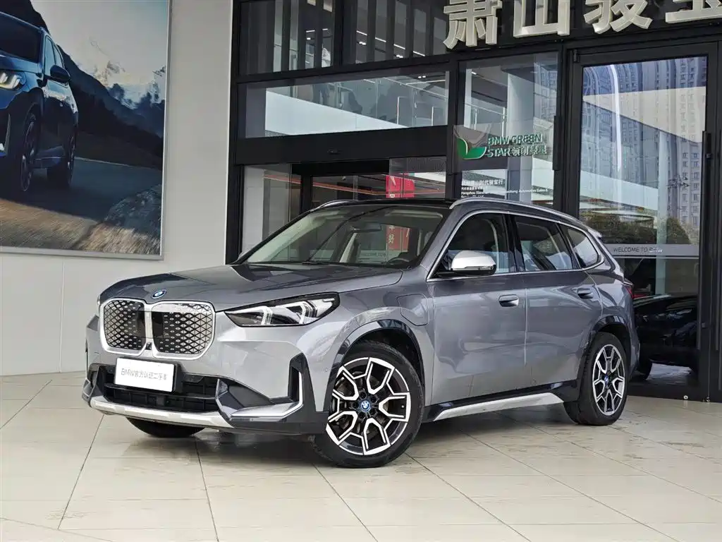 BMW BMW iX1 2023 xDrive30L X Design Package 2024